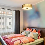 Balkon Apartment Shanti Lu